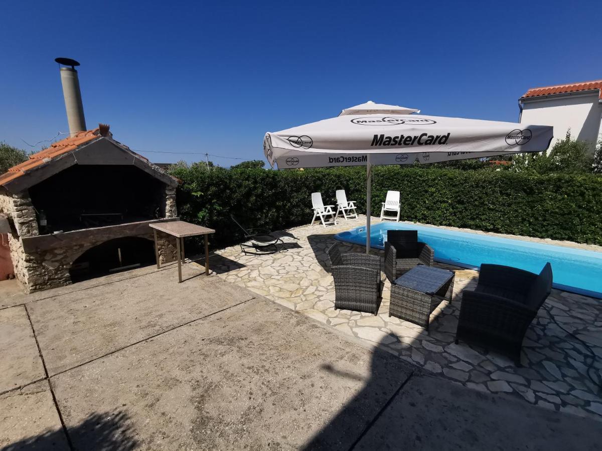 Guest House With Pool Ante Vrsi Bagian luar foto