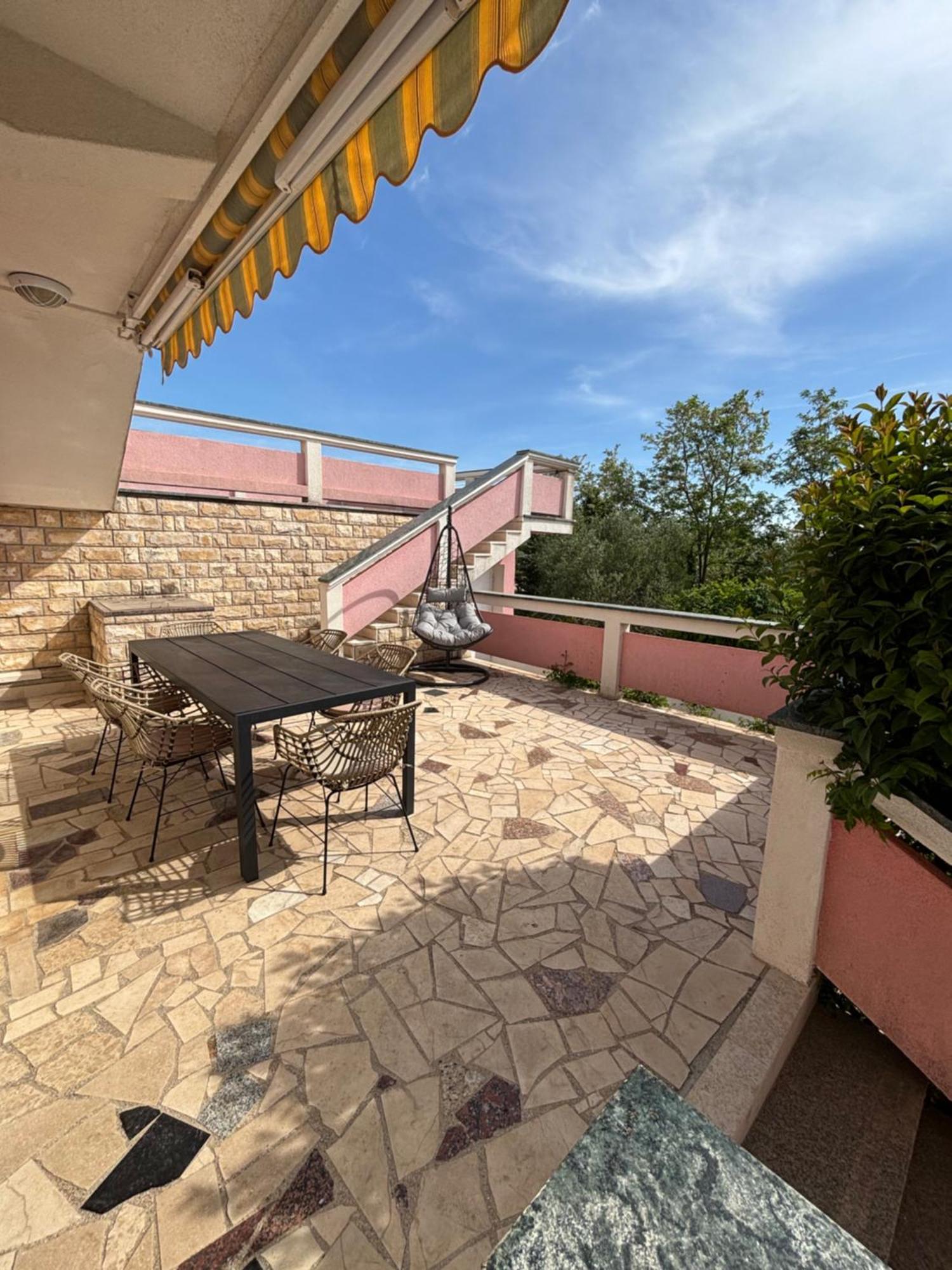 Guest House With Pool Ante Vrsi Bagian luar foto